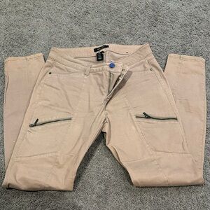 Stylish Tan Skinny Pants with Zipper Accents